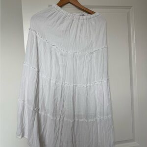 Hollister White Tiered Skirt